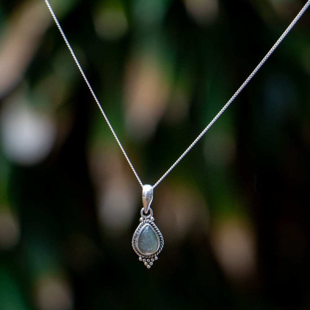 Labradorite Necklace - 925 Sterling Silver